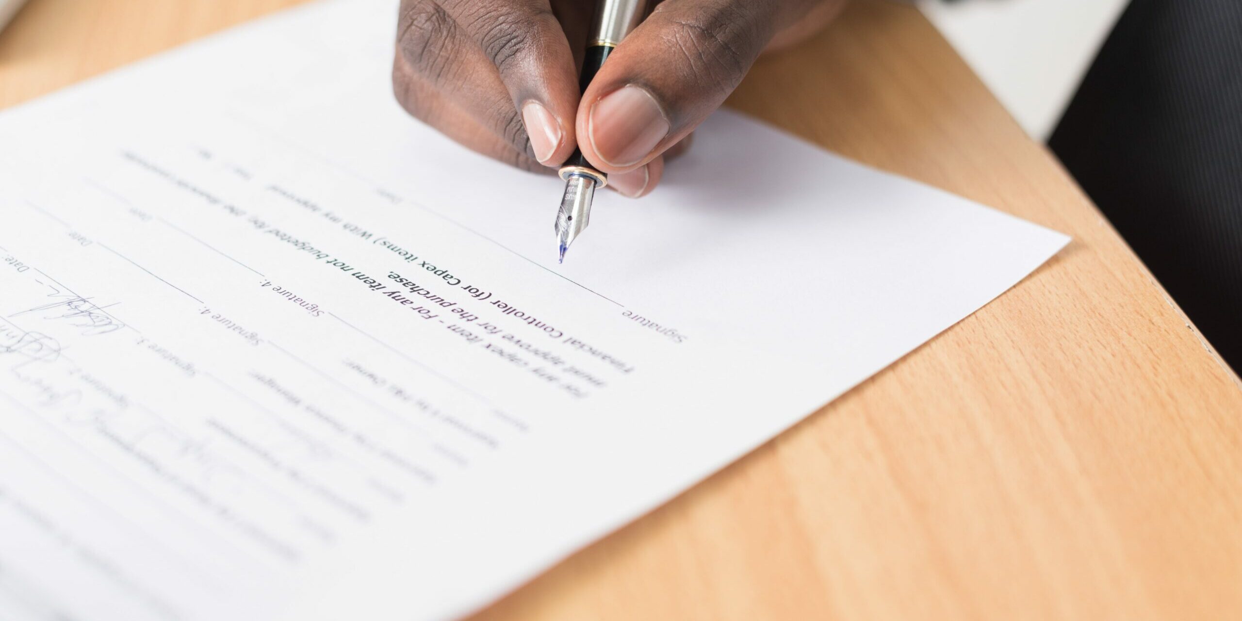 role-crucial-de-la-traduction-assermentee-dactes-notaries-dans-les-successions-internationales
